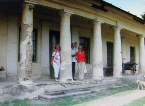 12-Miorcani-2016-fatada-casei-foto-Elena-Muller