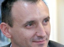 Interviu ROBERT ŞERBAN: „Tânjesc să am tihna interioară şi timpul necesar scrisului de literatură”