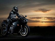 Tablou cu motoare turate
