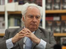 Interviu Lucian BOIA:  Teama de apocalipsă, teama de sfârșit, teama de moarte sunt mai puternice decât speranța